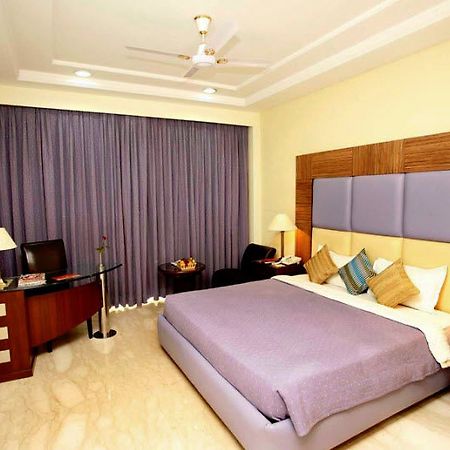 Hotel Star Rocks Nuova Delhi Esterno foto